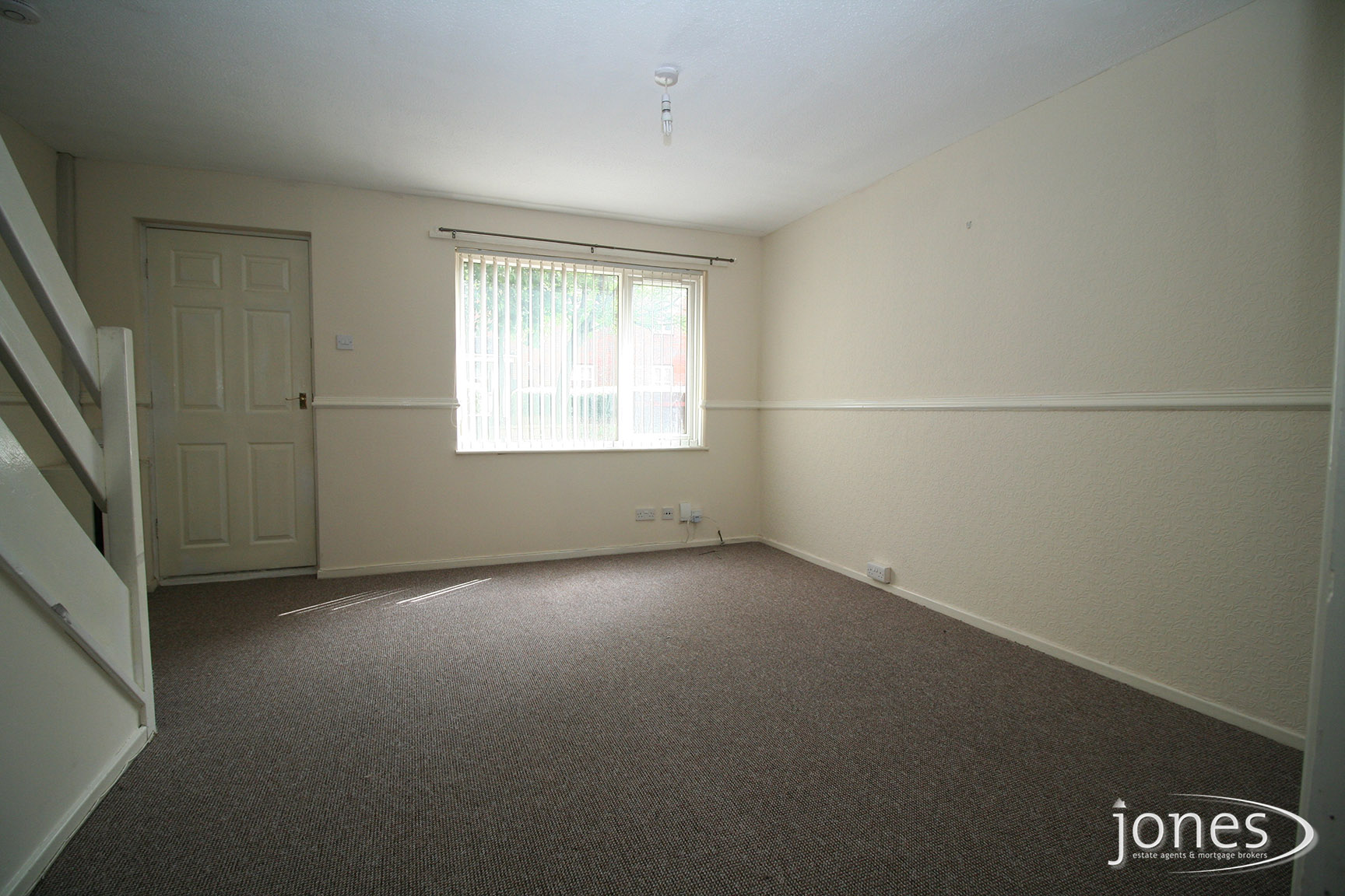 Home for Sale Let - Photo 02 Francis Walk,  Thornaby, TS17 6DL