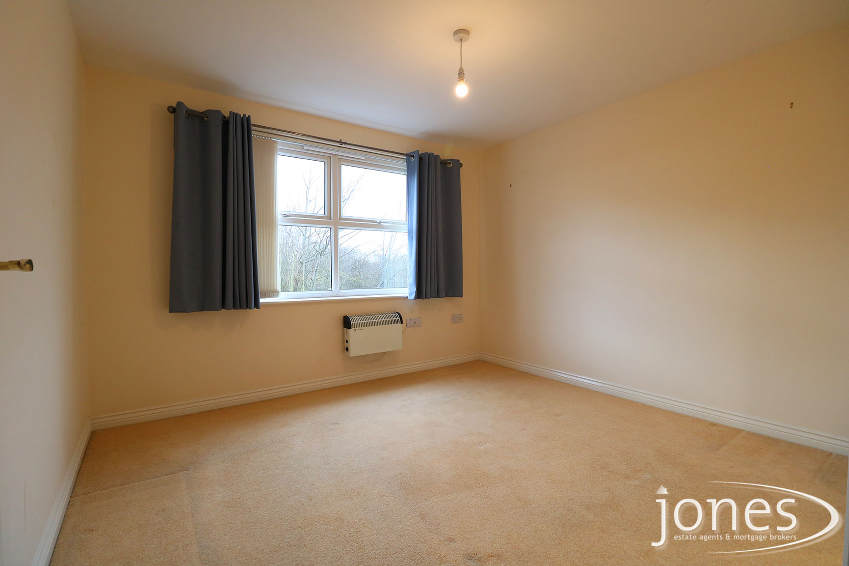 Home for Sale Let - Photo 04 Lowther Drive, Darlington, DL1 4LZ