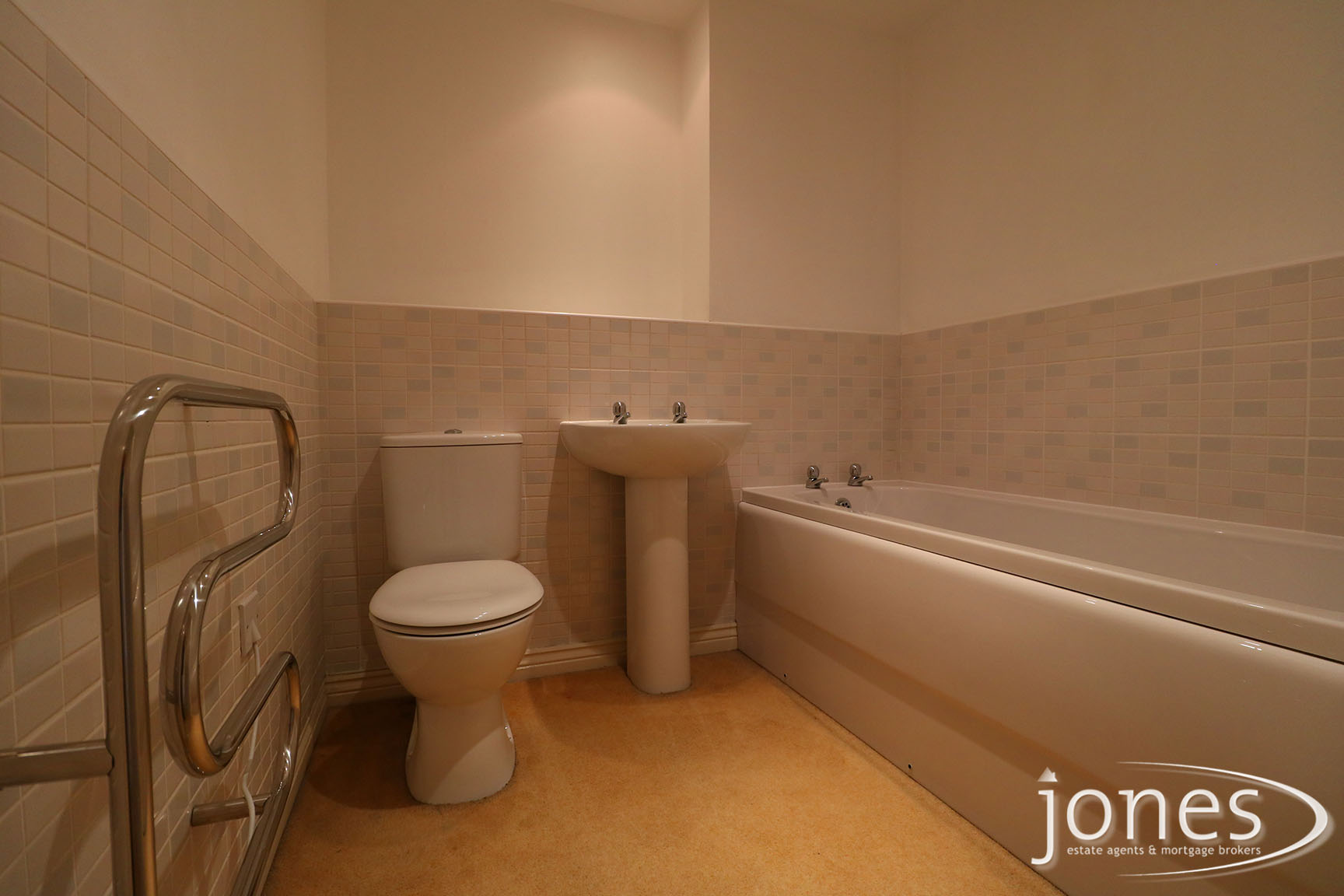 Home for Sale Let - Photo 07 Lowther Drive, Darlington, DL1 4LZ