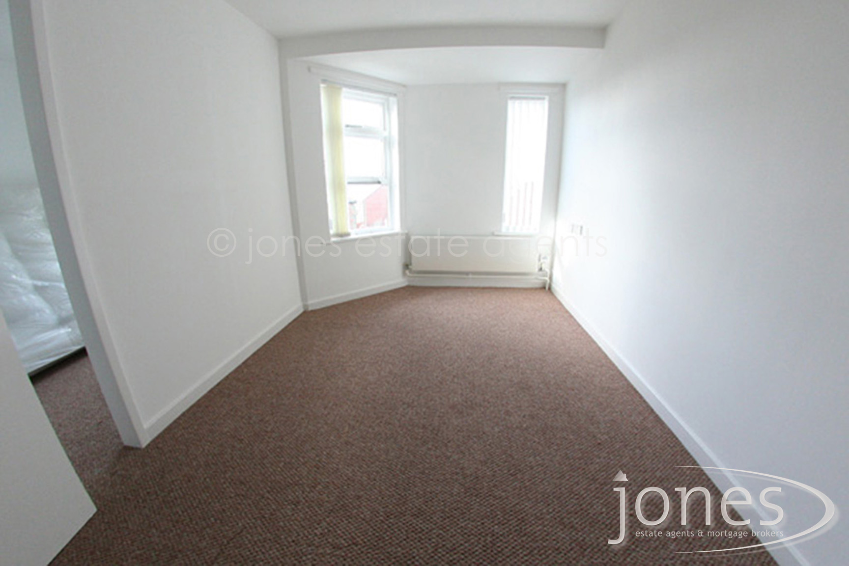 Home for Sale Let - Photo 02 GALLEYSFIELDS COURT-Flat 19, The Headland, Hartlepool, TS24 0NB