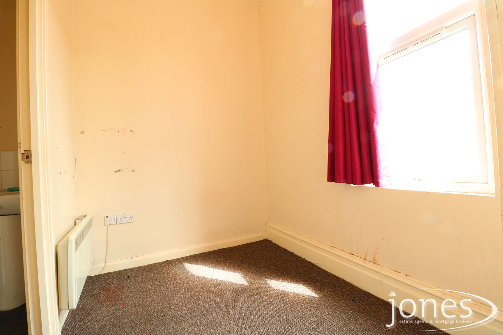 Jones Estate Agents offer a property For Sale in Hartington Road, Stockton on Tees, TS18 1HE Jones Estate Agents offer a property For Sale in Hartington Road, Stockton on Tees, TS18 1HE