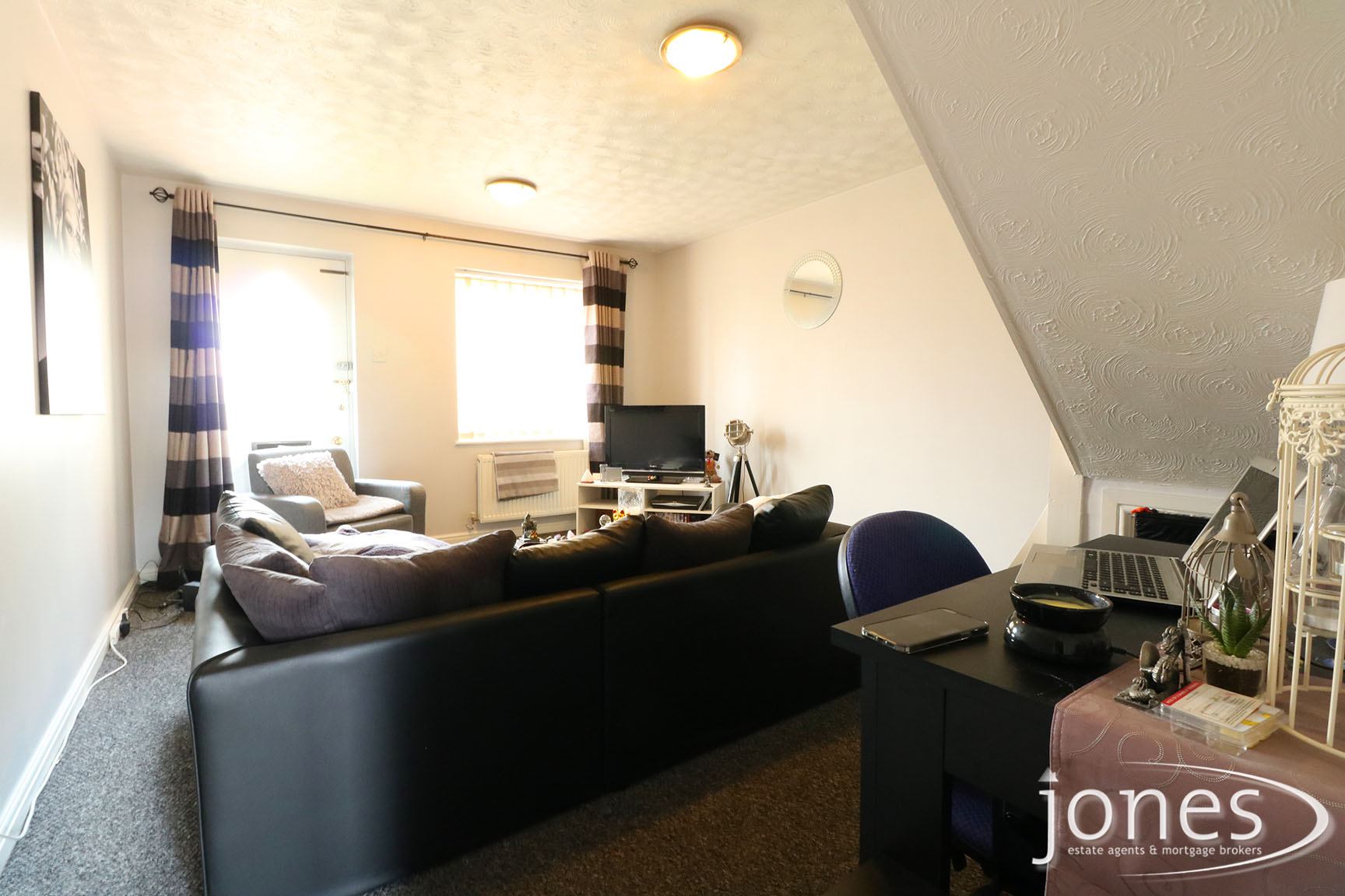 Home for Sale Let - Photo 03 Anchorage Mews, Thornaby, Stockton on Tees, TS17 6BG.