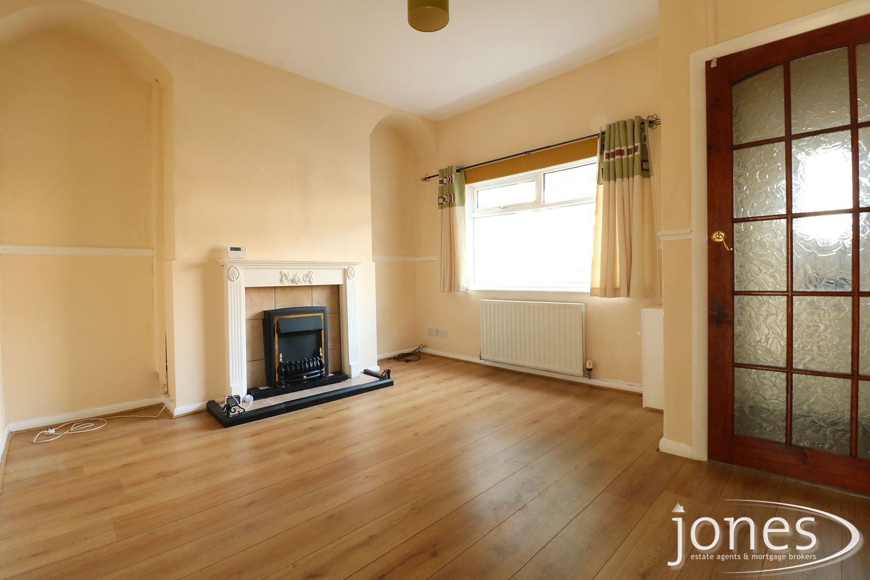 Jones Estate Agents offer a property For Sale in West Street