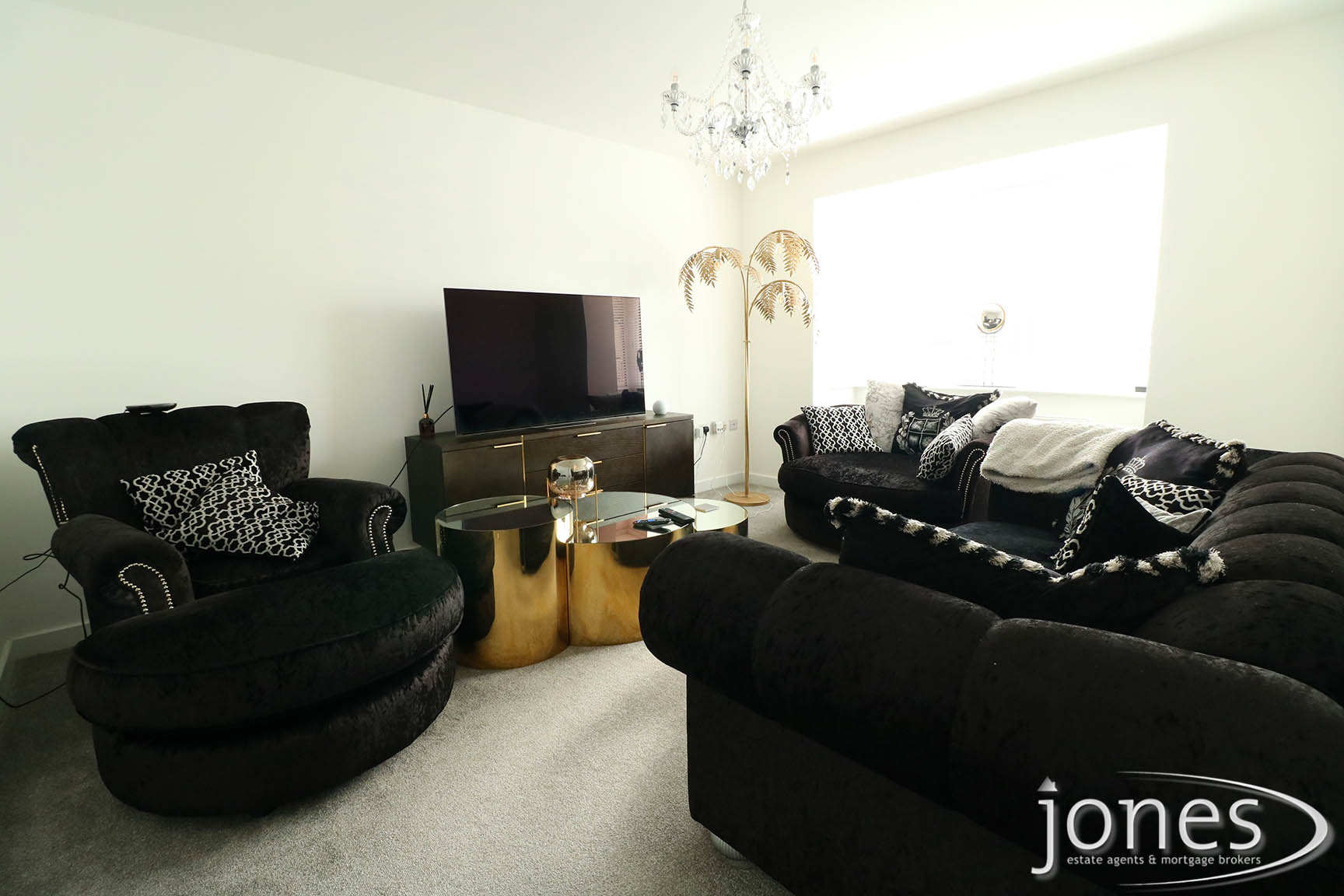 Home for Sale Let - Photo 02 Wellington Drive, Middleton St George, DL2 1FJ