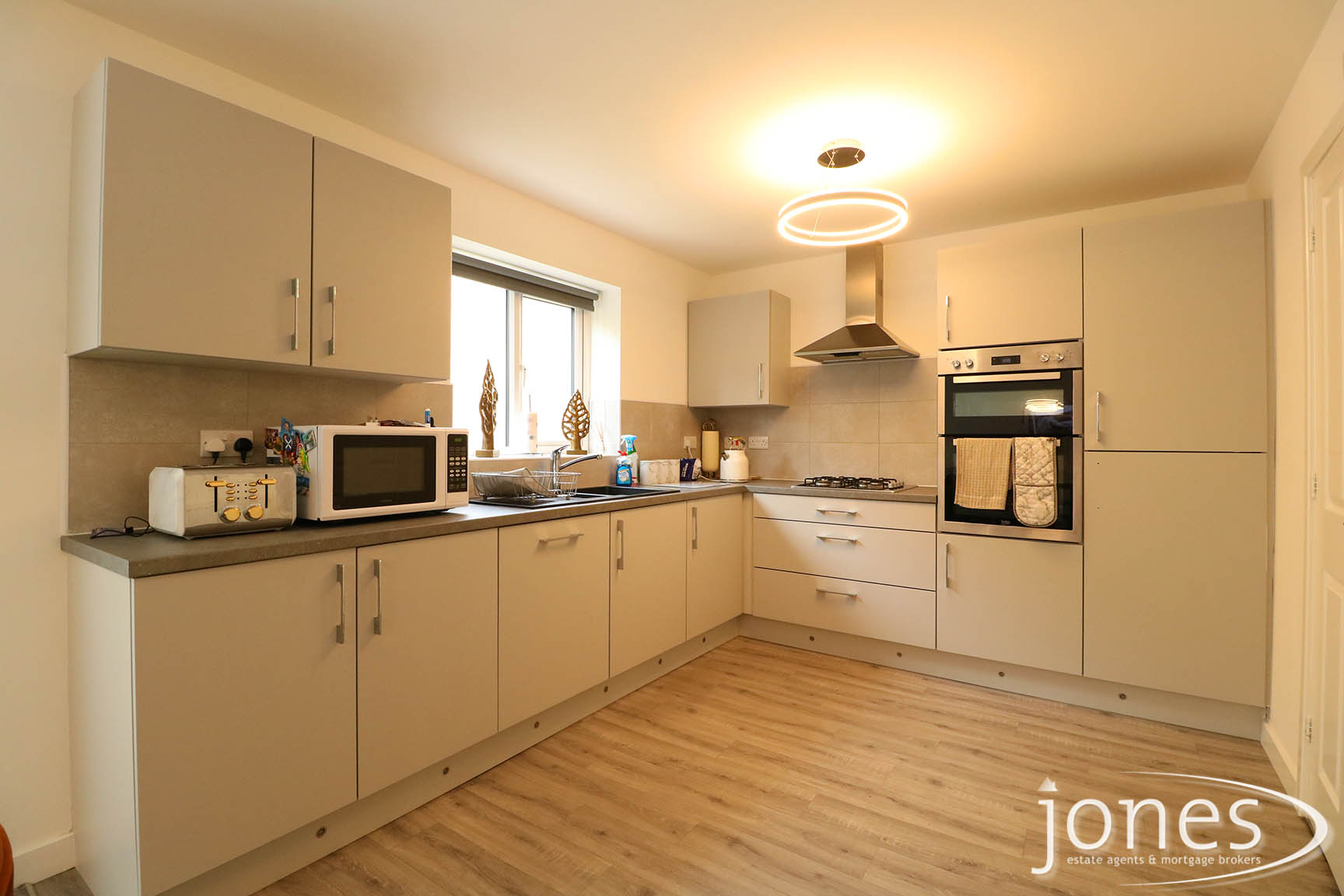 Home for Sale Let - Photo 05 Wellington Drive, Middleton St George, DL2 1FJ