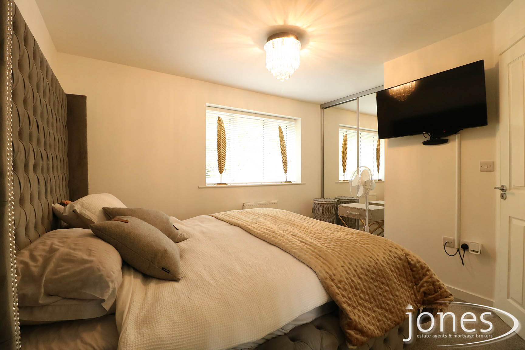 Home for Sale Let - Photo 08 Wellington Drive, Middleton St George, DL2 1FJ