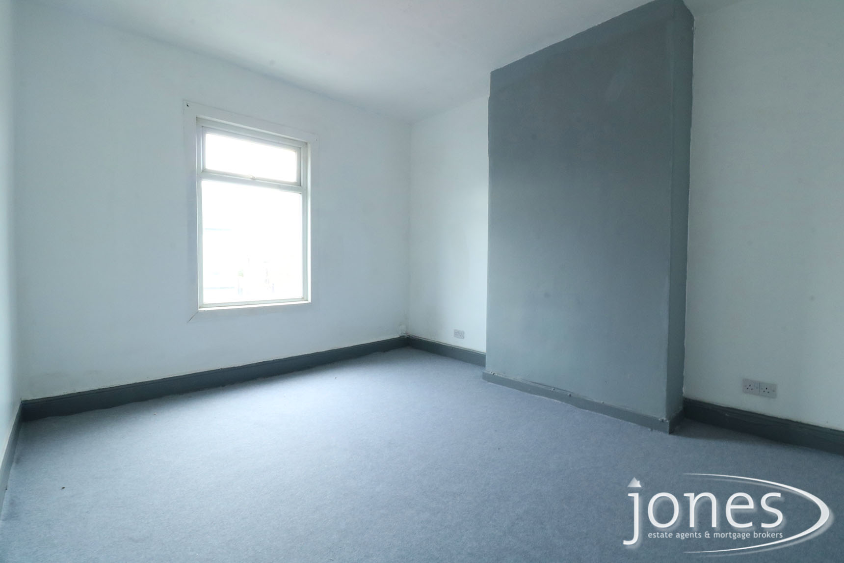 Home for Sale Let - Photo 04 Cranbourne Terrace - Flat 2, Stockton on Tees, TS18 3PX