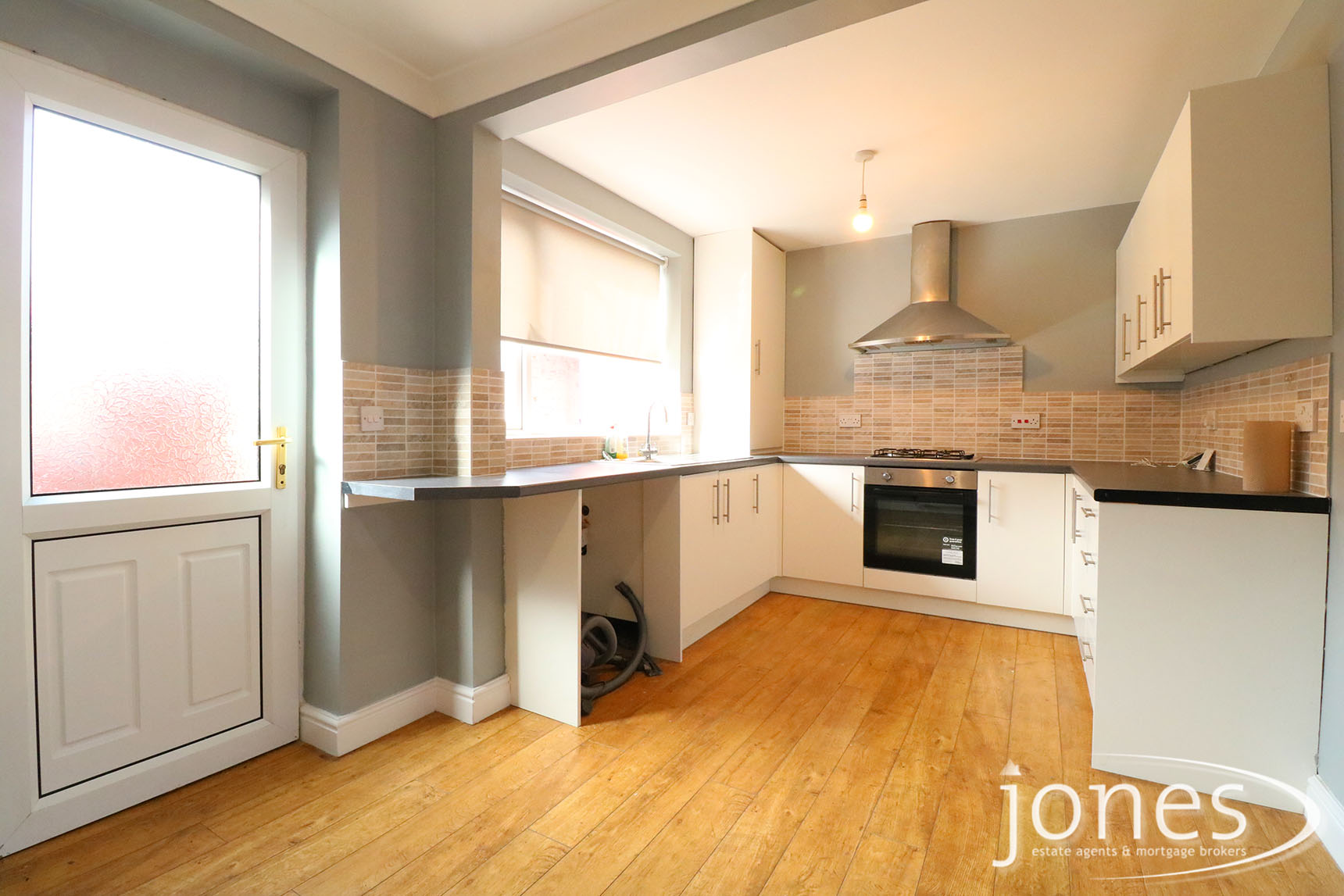 Home for Sale Let - Photo 03 Kepier Close, Stockton on Tees, TS19 8DH