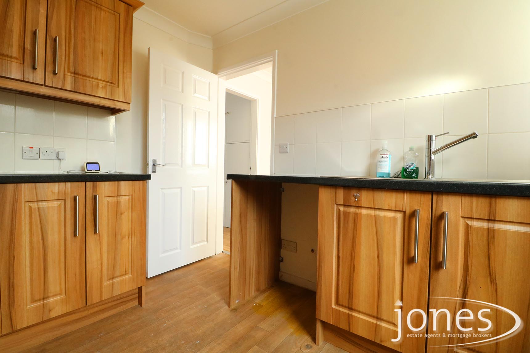 Home for Sale Let - Photo 06 Kininvie Walk, Stockton on Tees,TS19 8DD