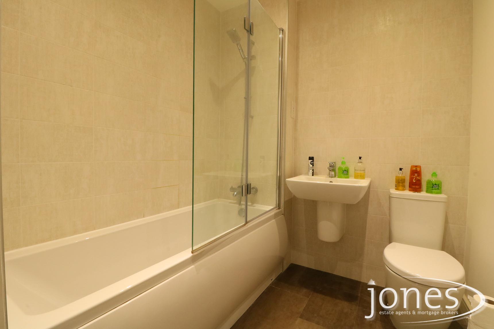 Home for Sale Let - Photo 10 Napoleon Way, Stockton on Tees,TS19 8FU