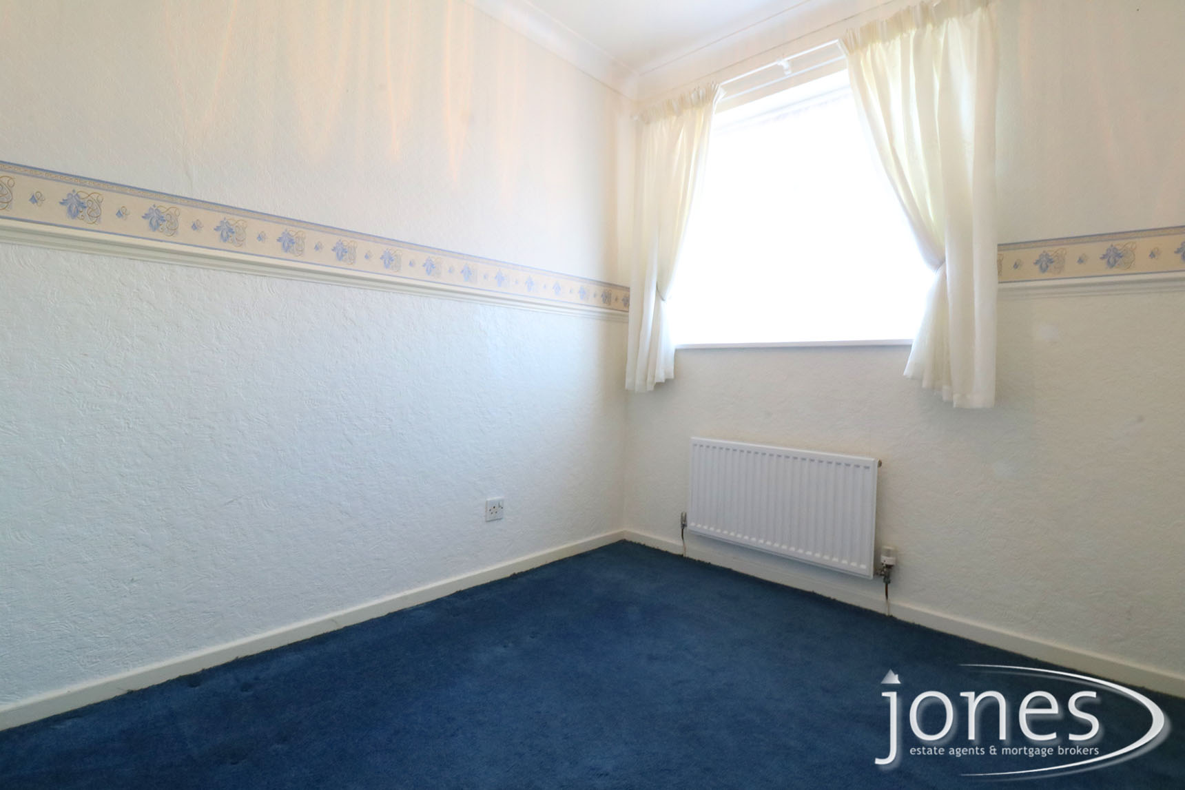 Home for Sale Let - Photo 09 Melksham Square   Stockton on Tees TS19 0TL