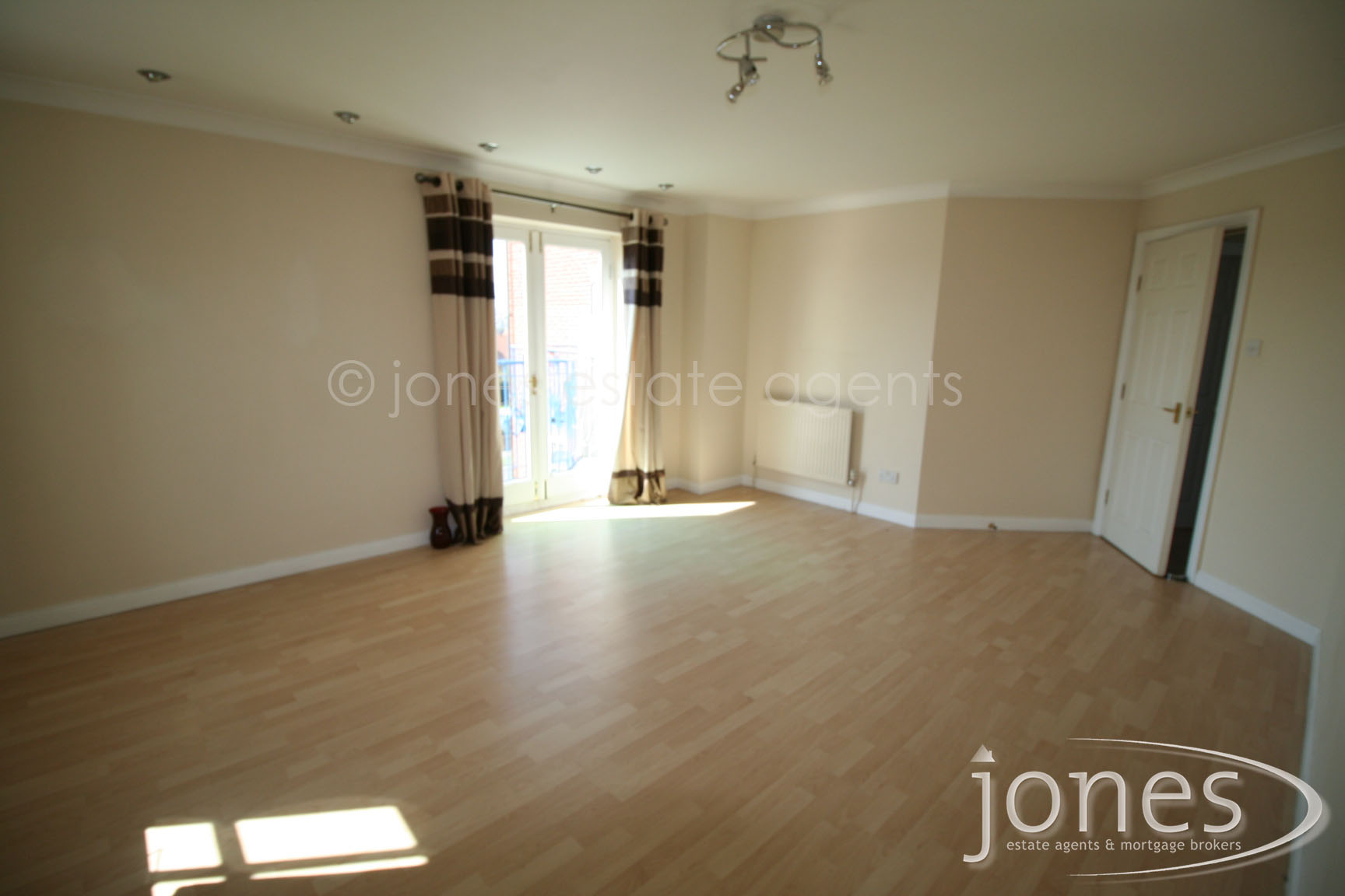 Home for Sale Let - Photo 03 Fleet House, The Marina, Hartlepool, TS24 0XG