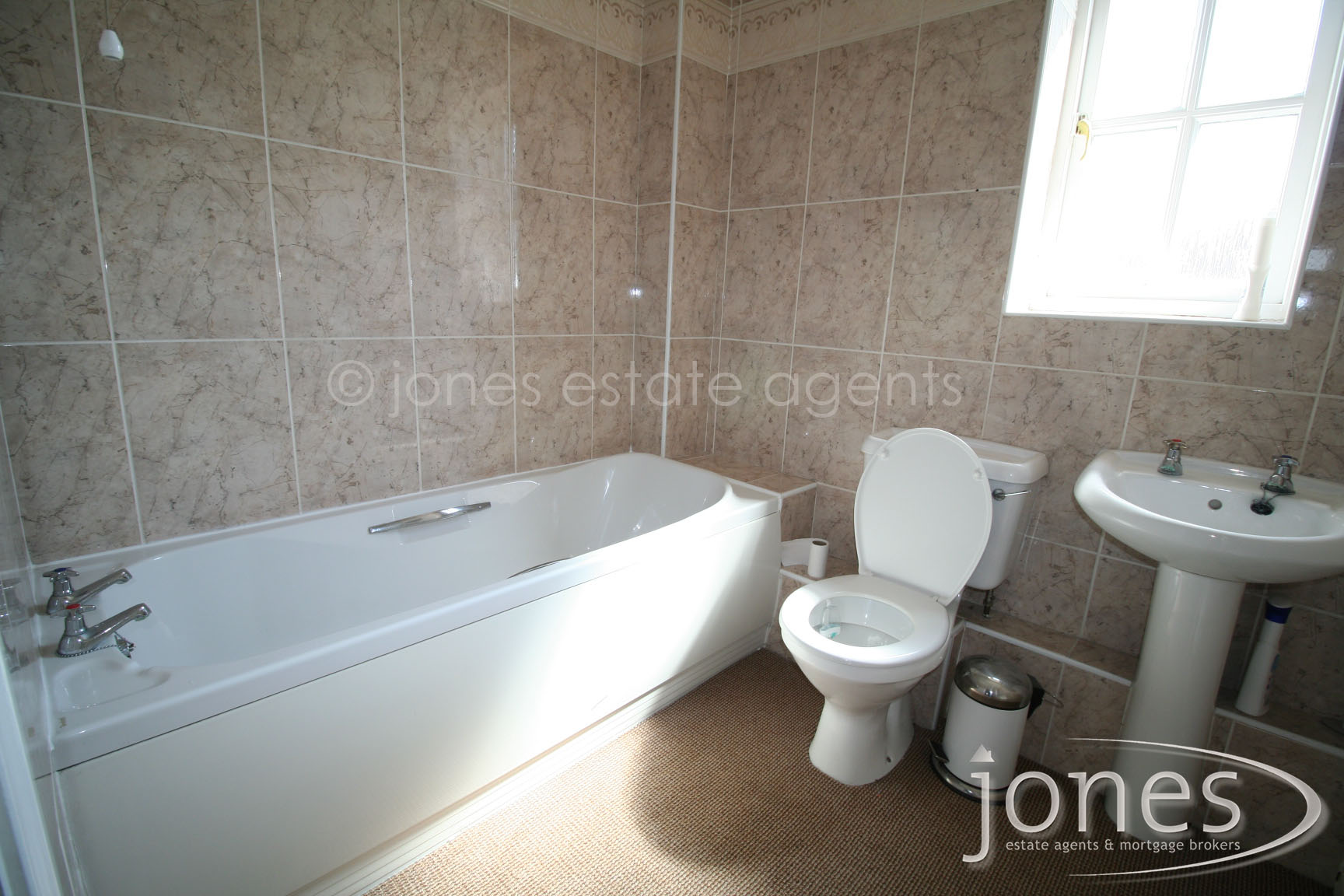 Home for Sale Let - Photo 08 Fleet House, The Marina, Hartlepool, TS24 0XG