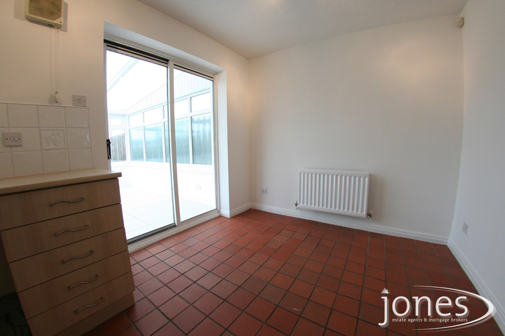 Home for Sale Let - Photo 04 Honeycomb Avenue, Stockton on Tees, TS19 0FF