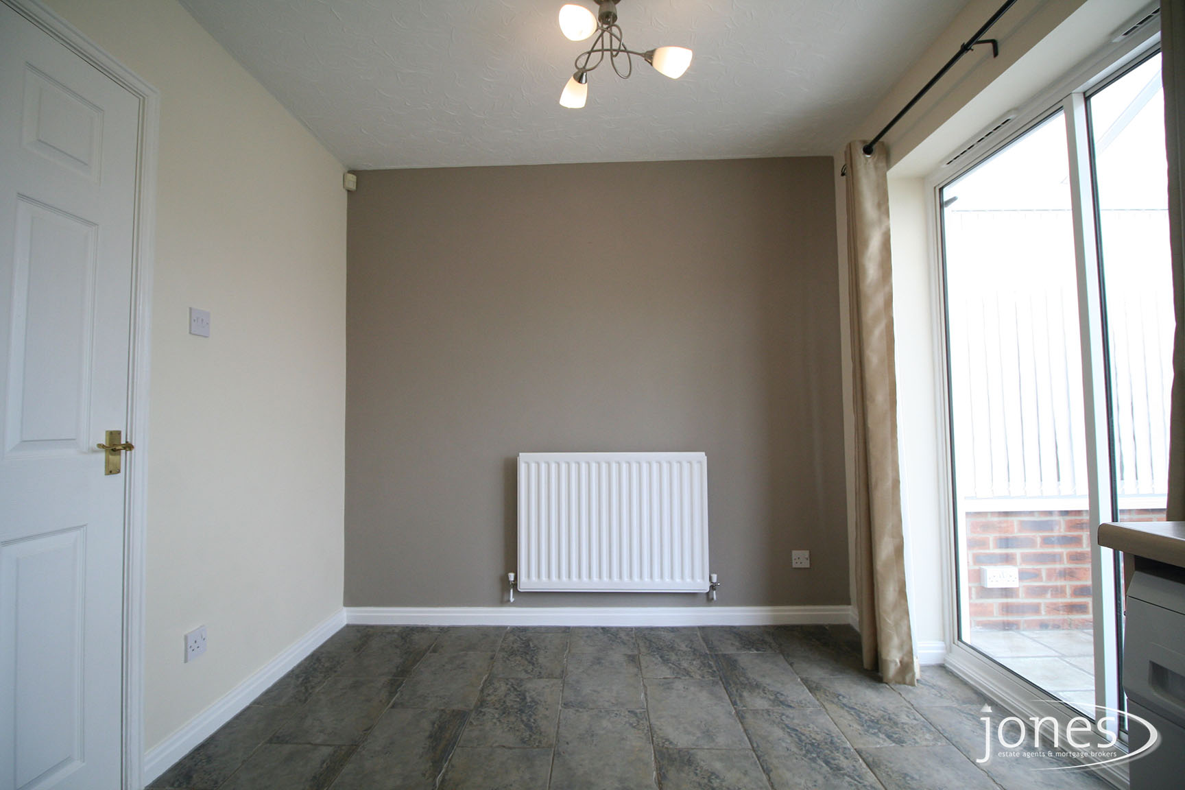 Home for Sale Let - Photo 04 Honeycomb Avenue, Stockton, TS19 0FF