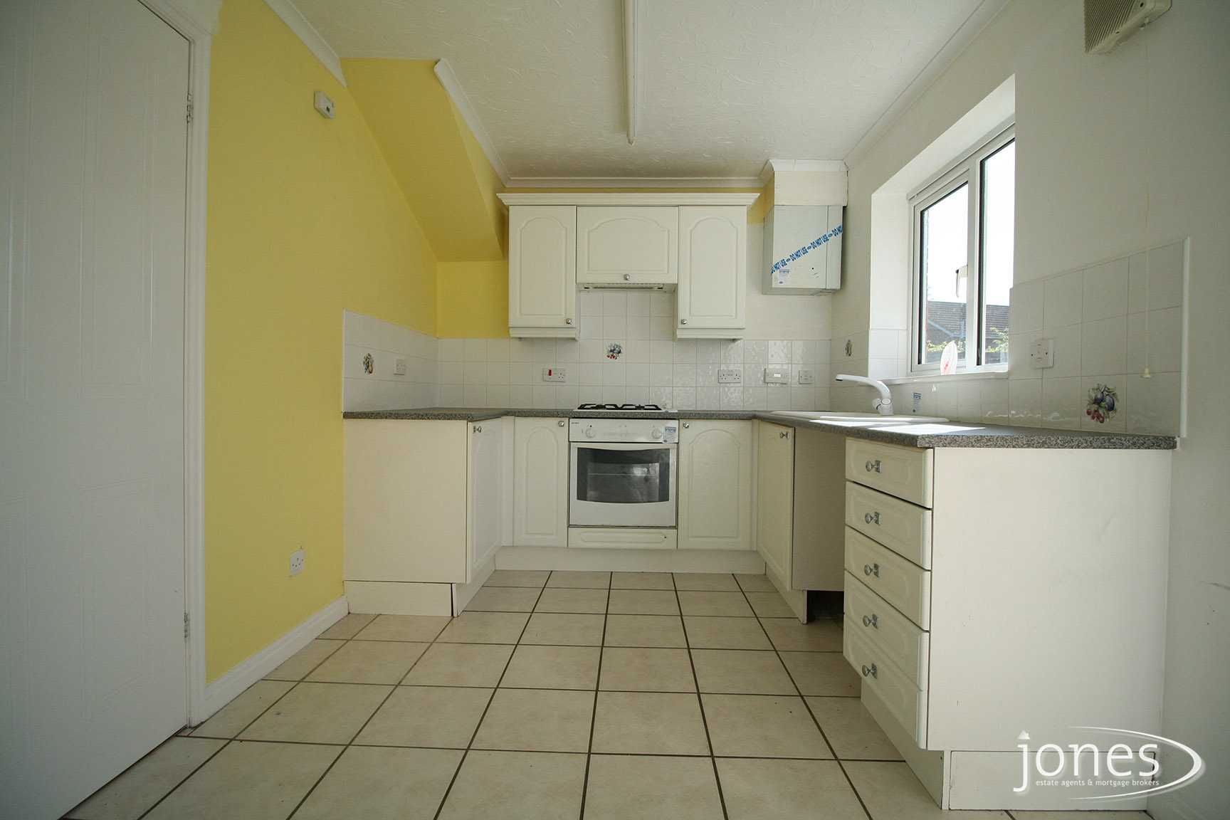 Home for Sale Let - Photo 03 Honey Way, Stockton on Tees, TS19 0JB