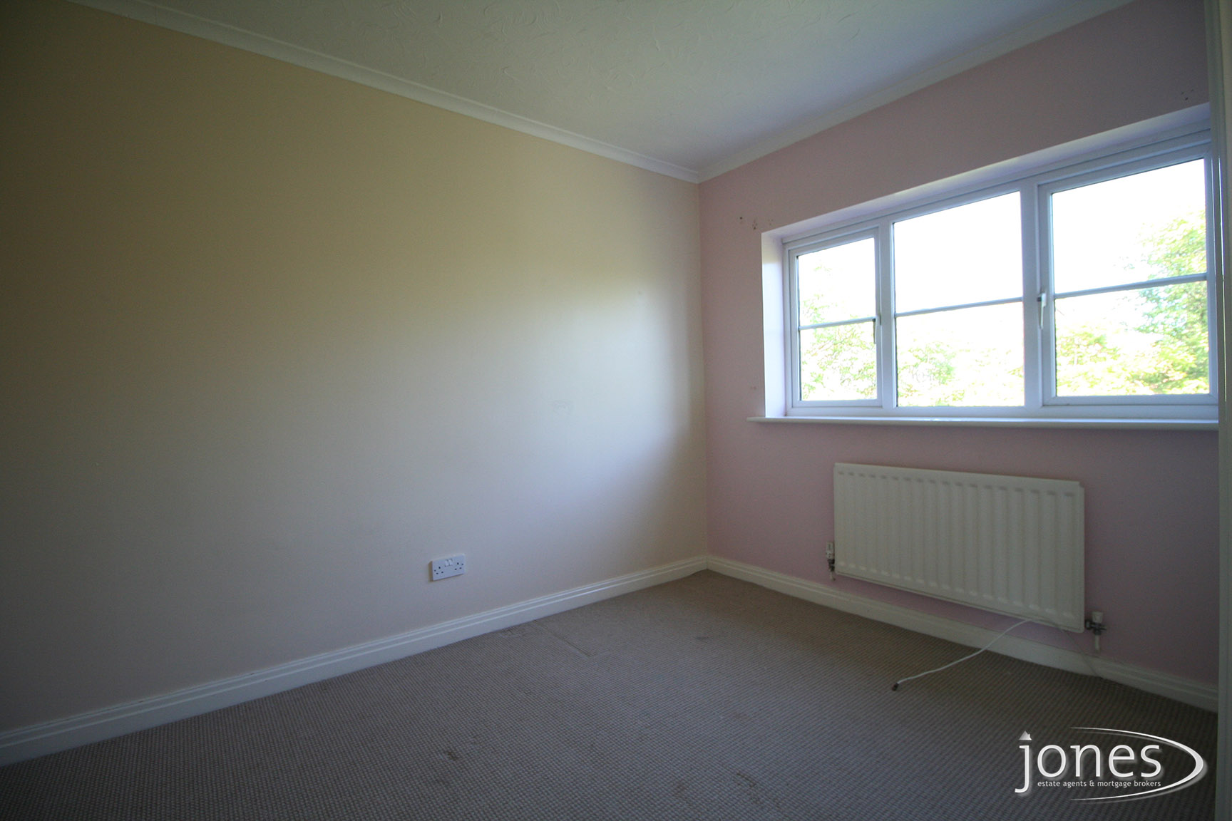 Home for Sale Let - Photo 05 Honey Way, Stockton on Tees, TS19 0JB