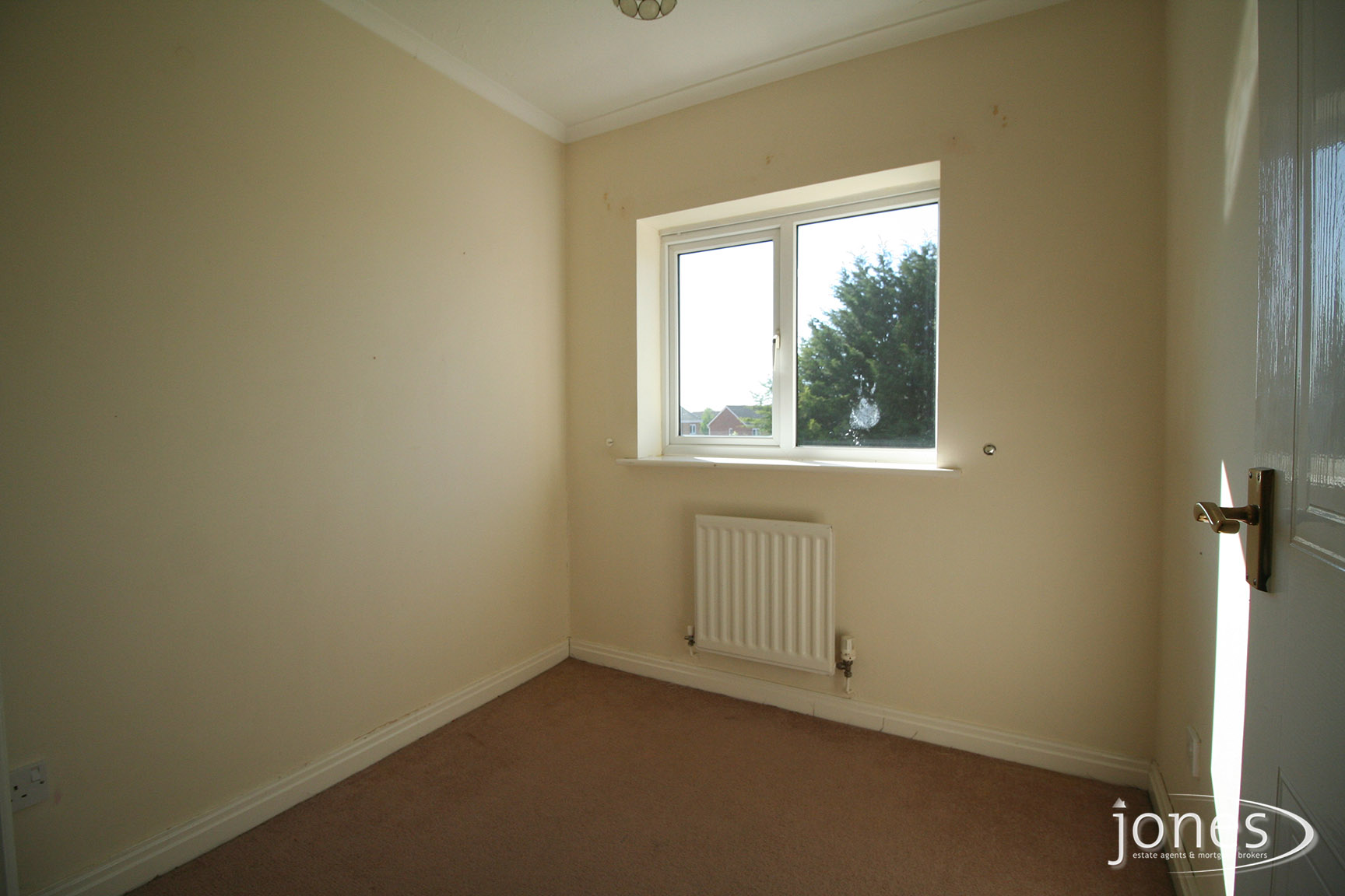 Home for Sale Let - Photo 07 Honey Way, Stockton on Tees, TS19 0JB